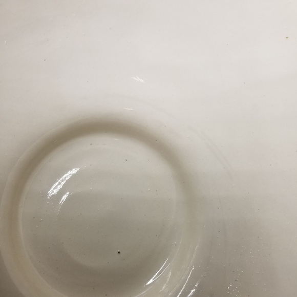 Haeger 102 Pedestal Bowl Beige Cream Tan Embossed Scroll Leaf Pattern USA - Picture 9 of 12